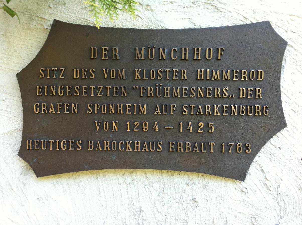 Ferienwohnung Weingut Villa Huesgen Am Moenchhof Traben-Trarbach Esterno foto
